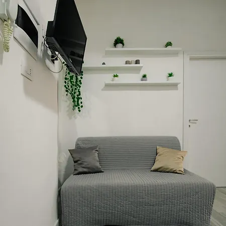 Il Dubbio Ai Spagnoli * Nápoles